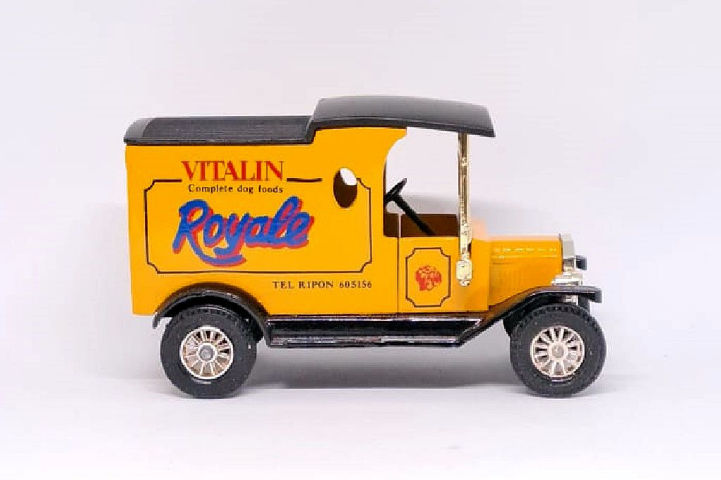 Vitalin Complete Dog Food - Royale